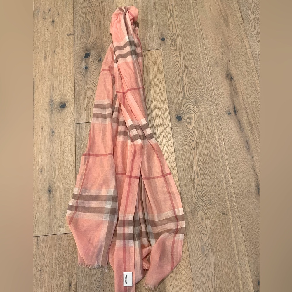 Burberry scarf
